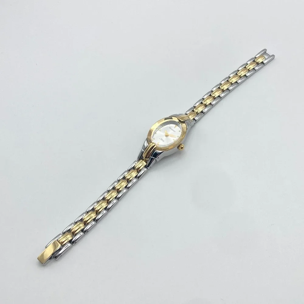 Armitron Now Womens Watch 17mm Silver Gold Two Tone Faceted New Battery SMALL 6